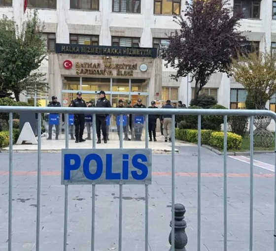 Sezgin Tanrıkulu, Mehmet Şimşek ve Cevdet Yılmaz'ı istifaya çağırdı