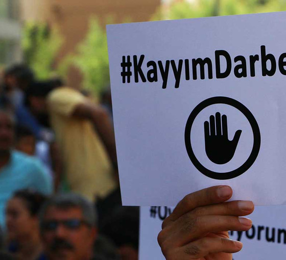 Selvi: Her sabah yeni bir kayyım haberiyle uyanabiliriz