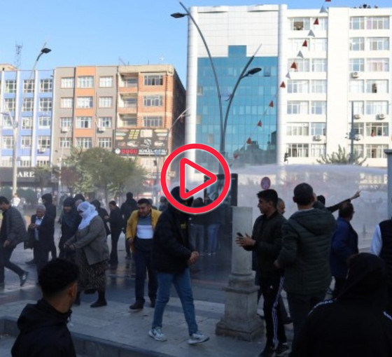 Batman'da kayyım protestolarında polis şiddeti: Gazeteciler gözaltına alındı