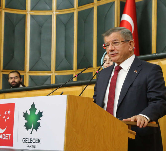 Davutoğlu: Kayyım atamasının tümüne karşıyız