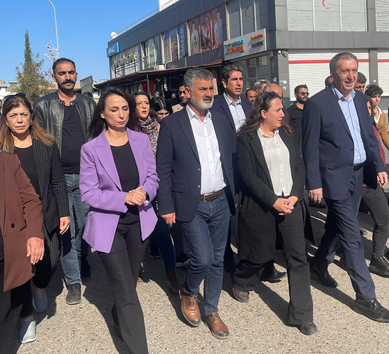DEM Parti Eş Genel Başkanları Halfeti'de... Bakırhan: Çözüm istiyorsanız biz buradayız, İmralı orada