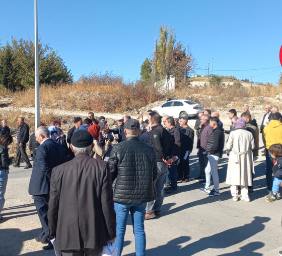 Yeşilyurt'ta rezerv alan tepkisi: ‘İki yıldır mahallemize bir çivi çakılmadı’