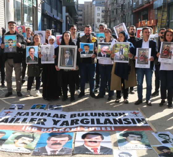 Kayıp yakınları: 'Gözaltında kayıpların nedeni Kürt sorunundaki çözümsüzlüktür'