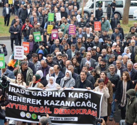 Batman halkı kayyıma karşı yürüdü