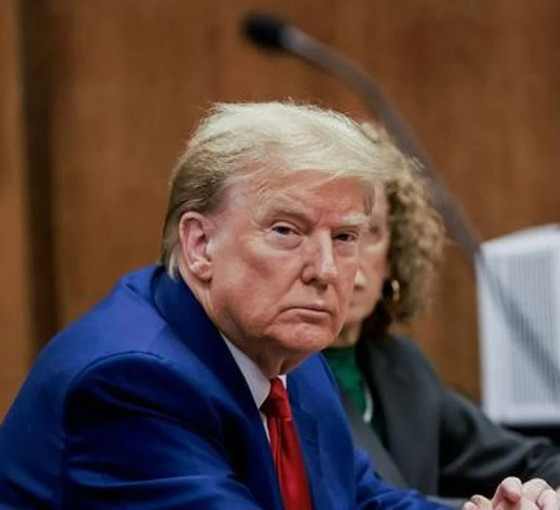 Trump'ın 'sus payı' davasına ilişkin karar 19 Kasım'a ertelendi