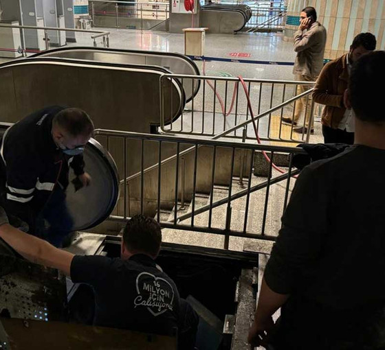 Yenikapı metro istasyonunda yangın