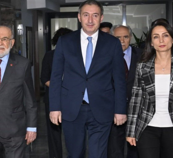 Karamollaoğlu rahatsızlandı: DEM Parti-Saadet görüşmesi ertelendi