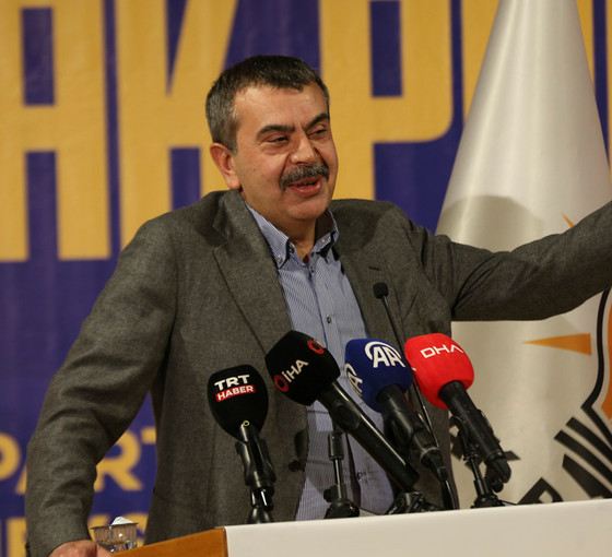 CHP "Görevden alınmalı" demişti... Bakan Tekin yine CHP'yi hedef aldı: Kendi tarihlerini bilmiyorlar