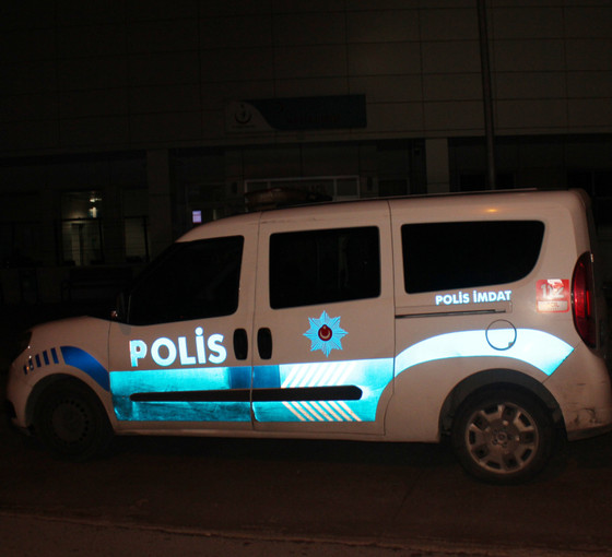 Aksaray'da silahını temizlemek isteyen polis 8 yaşındaki çocuğu vurdu