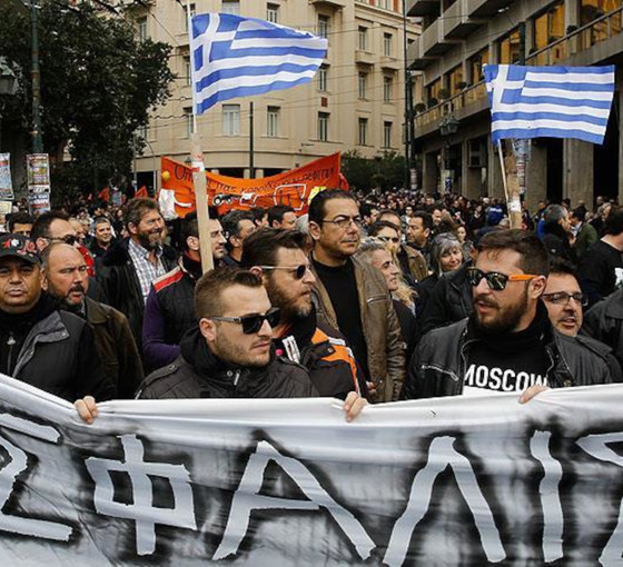 Yunanistan'da genel grev: 'Bulgaristan maaşı ile İngiliz fiyatlarına hayır'
