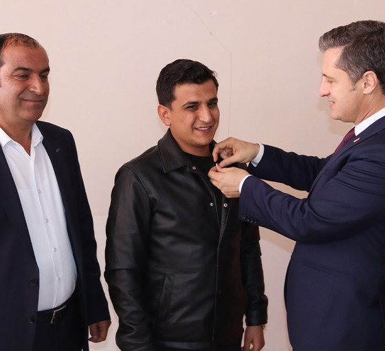 Begit'in AKP'ye geçmesine tepki göstermişti: Urfa'da AKP'den istifa eden meclis üyesi CHP'ye geçti
