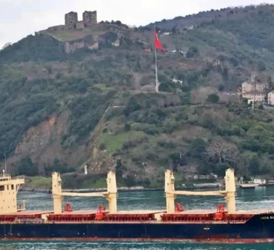 Türk firmasına ait gemiye Yemen açıklarında saldırı