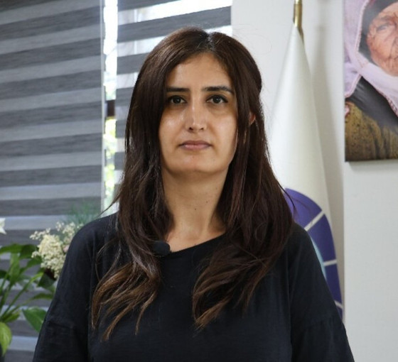 Yerine kayyım atanan Dersim Belediye Eşbaşkanı Birsen Orhan: Seyit Rıza'nın torunlarıyız, diz çökmeyeceğiz