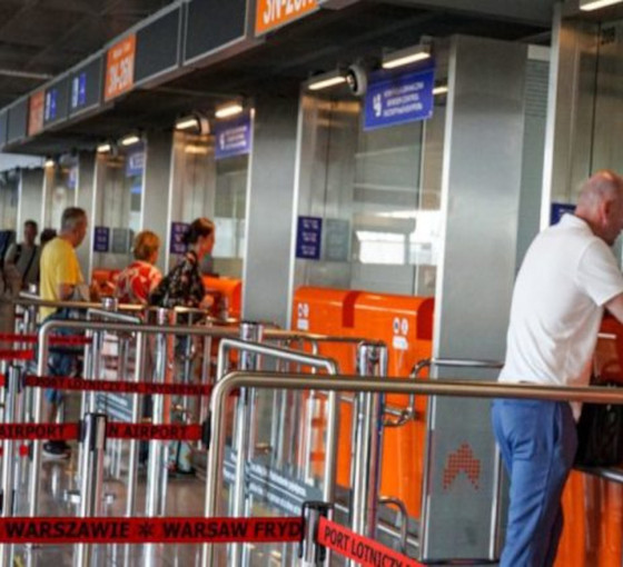 Sınırlar, pasaportlar, mülteciler