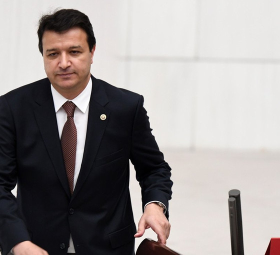 Saadet Partisi'nin yeni başkanı Mahmut Arıkan oldu