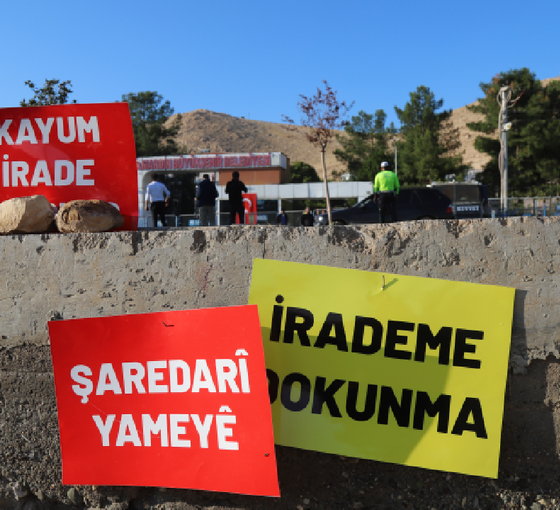 Kayyımların ilk hedefi Kürtçe ve kadın merkezleri oldu