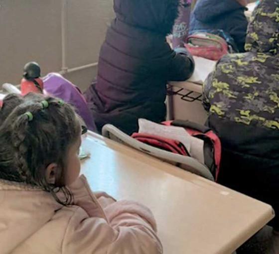 Beslenmeden sonra bir de ısınma sorunu: Öğrenciler montla ders işledi