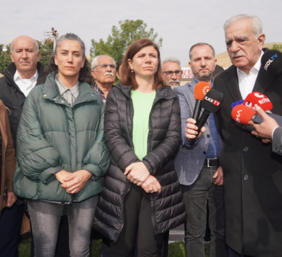 Ahmet Türk ve Devrim Demir'den kayyımın iddialarına yanıt: Denetimlerde bir yolsuzluk veya usulsüzlük bulunmamıştır