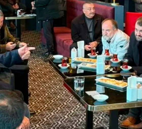 Alaattin Çakıcı ve Ogün Samast aynı masada