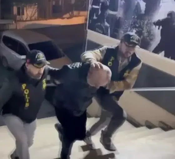 Depremde yıkılmış, 26 kişi ölmüştü: Yağmur Apartmanı'nın firari mühendisi İstanbul'da yakalandı