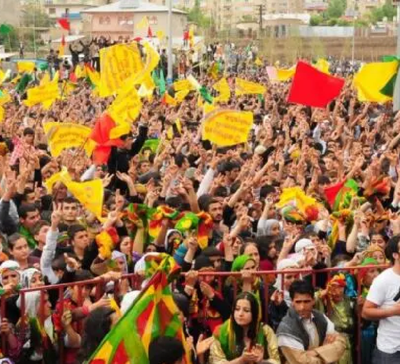 Sosyo Politik anketi: Tüm sorunların kaynağı Kürt meselesi