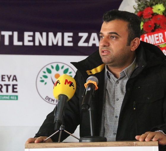 Ömer Öcalan DEM Parti Hilvan kongresinde konuştu: Çözüm şeffaftır