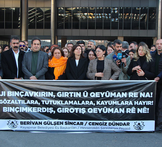 Kayapınar Belediyesi Eşbaşkanı Dündar'ın tutuklanması protesto edildi: 'Toplumsal barış zedeleniyor'