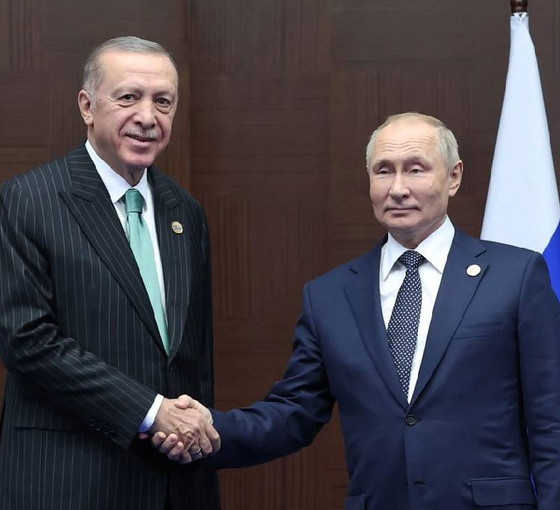 Erdoğan ile Putin telefonda Suriye'yi görüştü