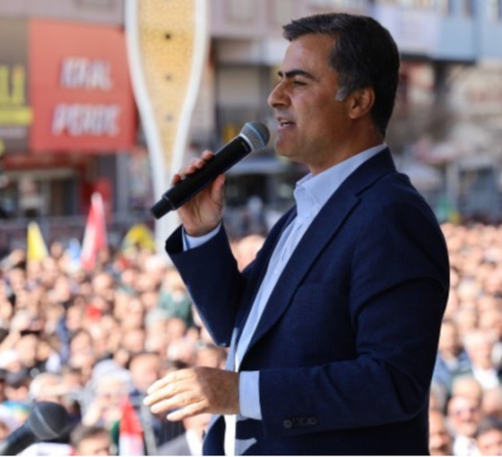 Abdullah Zeydan: Oynanmak istenen oyunu bozalım