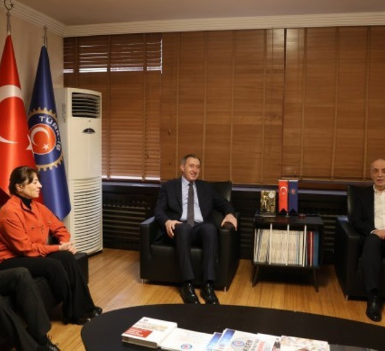 Tuncer Bakırhan'dan TÜRK-İŞ'e ziyaret
