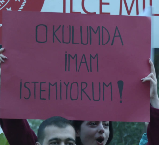 Okullara din görevlisi atanmasına eğitim sendikalarından tepki