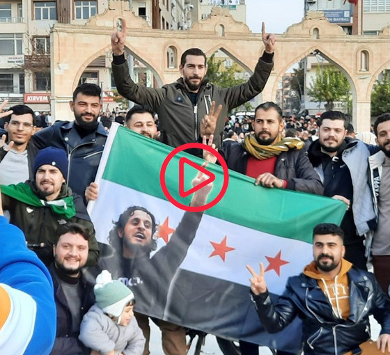 Urfa'daki Suriyeliler kutlama yapıyor