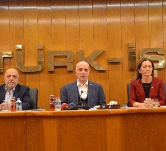 TÜRK-İŞ, HAK-İŞ ve DİSK'ten ortak açıklama: İşçinin ve ailesinin insanca yaşamasını mümkün kılacak bir asgari ücret belirlenmeli