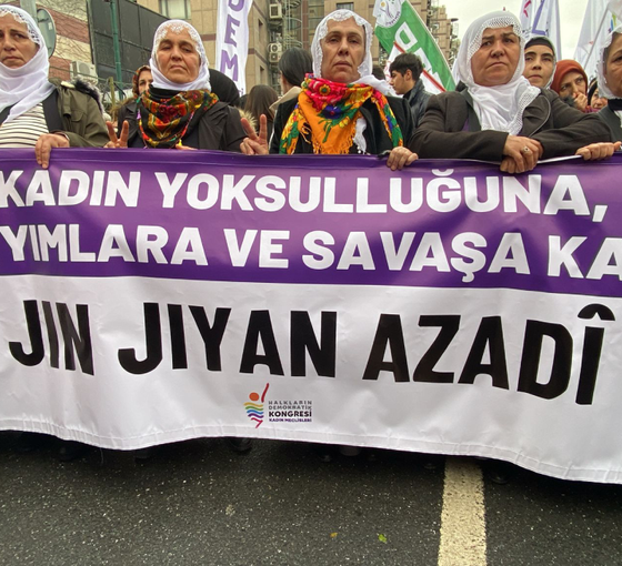 İstanbul’da 'İnsanca yaşam' mitingi: 'Savaşa, kayyıma, yoksulluğa ve talana dur de'