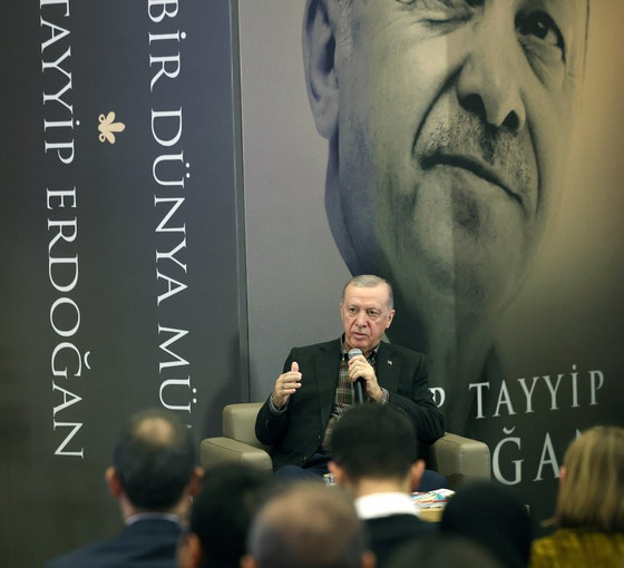 Erdoğan'dan 'Türk futbolunda siyaset var mı' sorusuna dikkat çeken yanıt