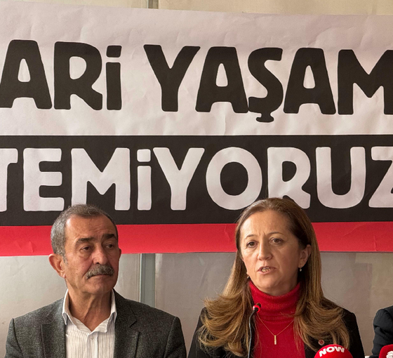 DİSK'ten asgari ücret açıklaması: 'Afaki enflasyon hedeflerine göre bir artış asla kabul edilemez'