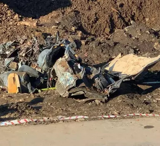Karadeniz'deki heyelanda toprak altında kalan araca 36 saat sonra ulaşıldı: Dört kişinin cenazesi de çıkarıldı