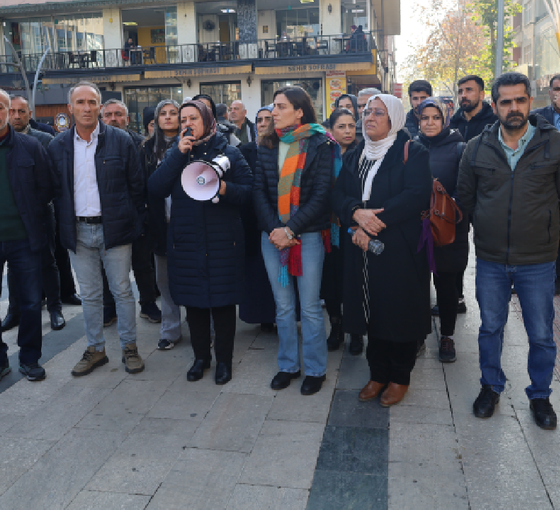 Batman kayyımı eşbaşkanların belediyeye girişini engelledi