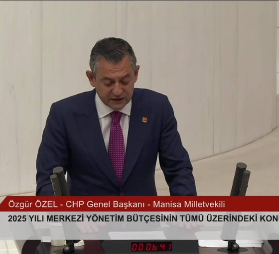 Özgür Özel: Türkiye, Suriye'ye fetih heveslerinden uzak bir pencereden bakmalıdır