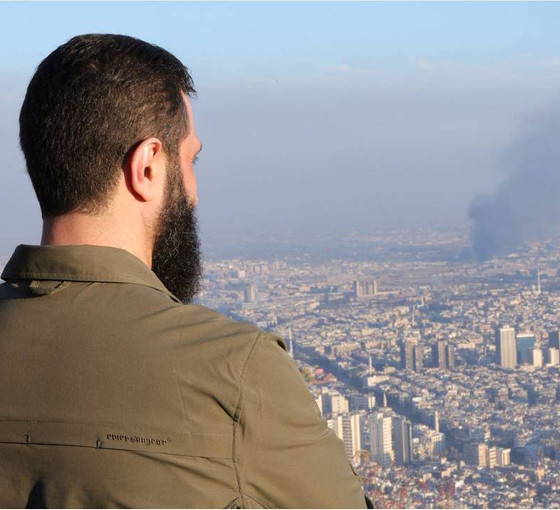 HTŞ lideri: Suriye'de 'savaş suçlarına karışmış' üst düzey yetkililerin peşine düşeceğiz