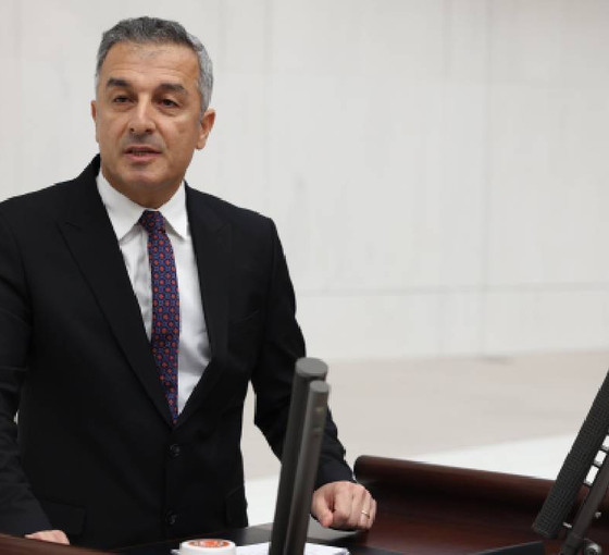 DEM Partili Kamuran'dan Yerlikaya’ya: Siz de Habur'daydınız, o günkü gibi rolünüzü oynamanız gerekir