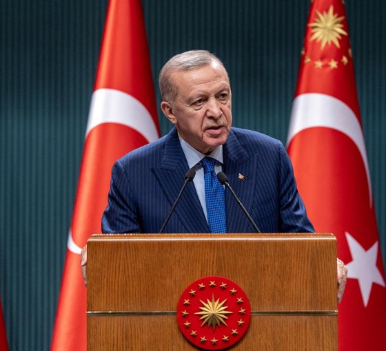 Erdoğan'dan CHP'li belediyelere: Yandaşları zengin etmeye paraları var, SGK borçlarını ödemiyorlar