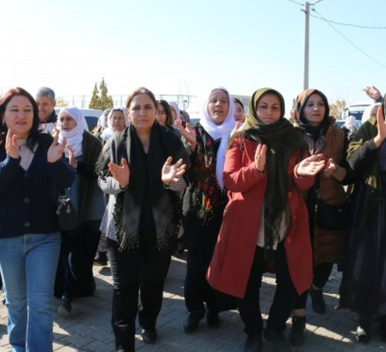 Kamışlo-Nusaybin sınırında nöbet: Katledilen gazeteciler anıldı