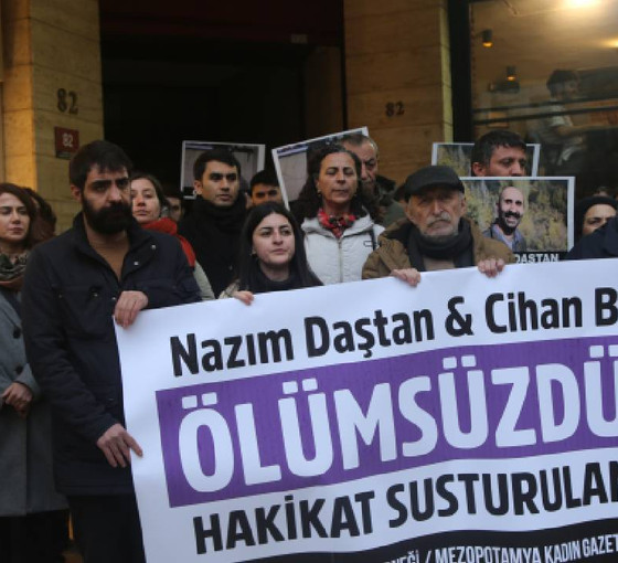Gazetecilerin katledilmesi Ankara’da protesto edildi: Elinde sadece kamera olanları uçaklarla bombalıyorlar