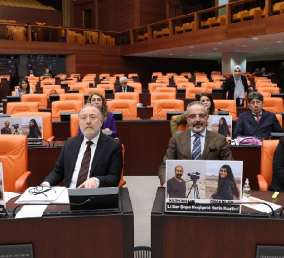 Meclis'te katlediler gazeteciler için eylem: 'Hakikatin izindeyken katledildiler'
