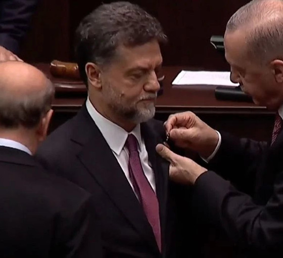 Gelecek Partisi'nden istifa eden Nedim Yamalı AKP'ye geçti