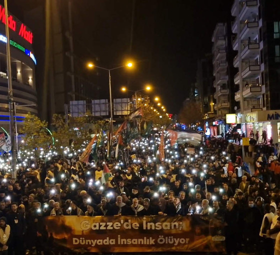 Diyarbakır'da ‘Büyük Aksa Tufanı Yürüyüşü’ düzenlendi