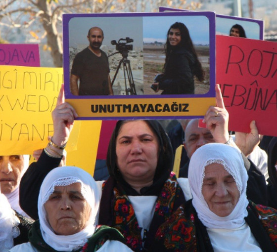 Kamışlo-Nusaybin sınırında nöbet: 'Süreç için somut adım Öcalan’ın özgürlüğüdür'
