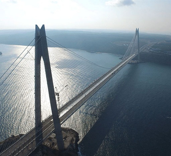Bloomberg: Türkiye ve BAE üçüncü köprüye demiryolu inşası için temasta