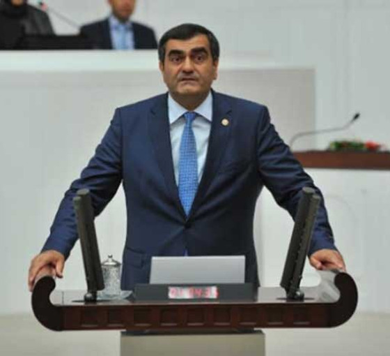 Eski CHP'li vekil Ali Şeker'e linç girişimine takipsizlik kararı